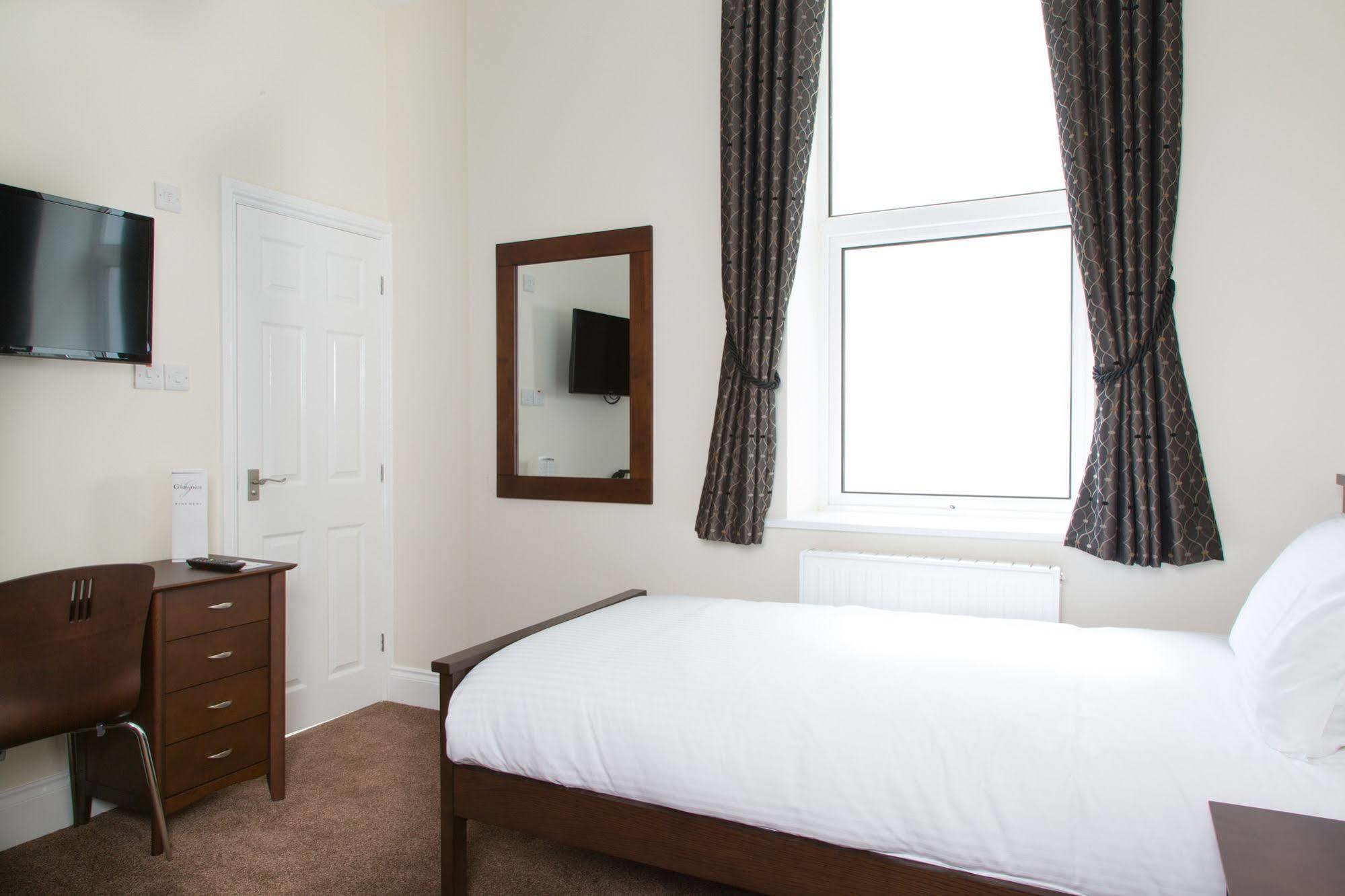 The Grosvenor Plymouth Exterior foto